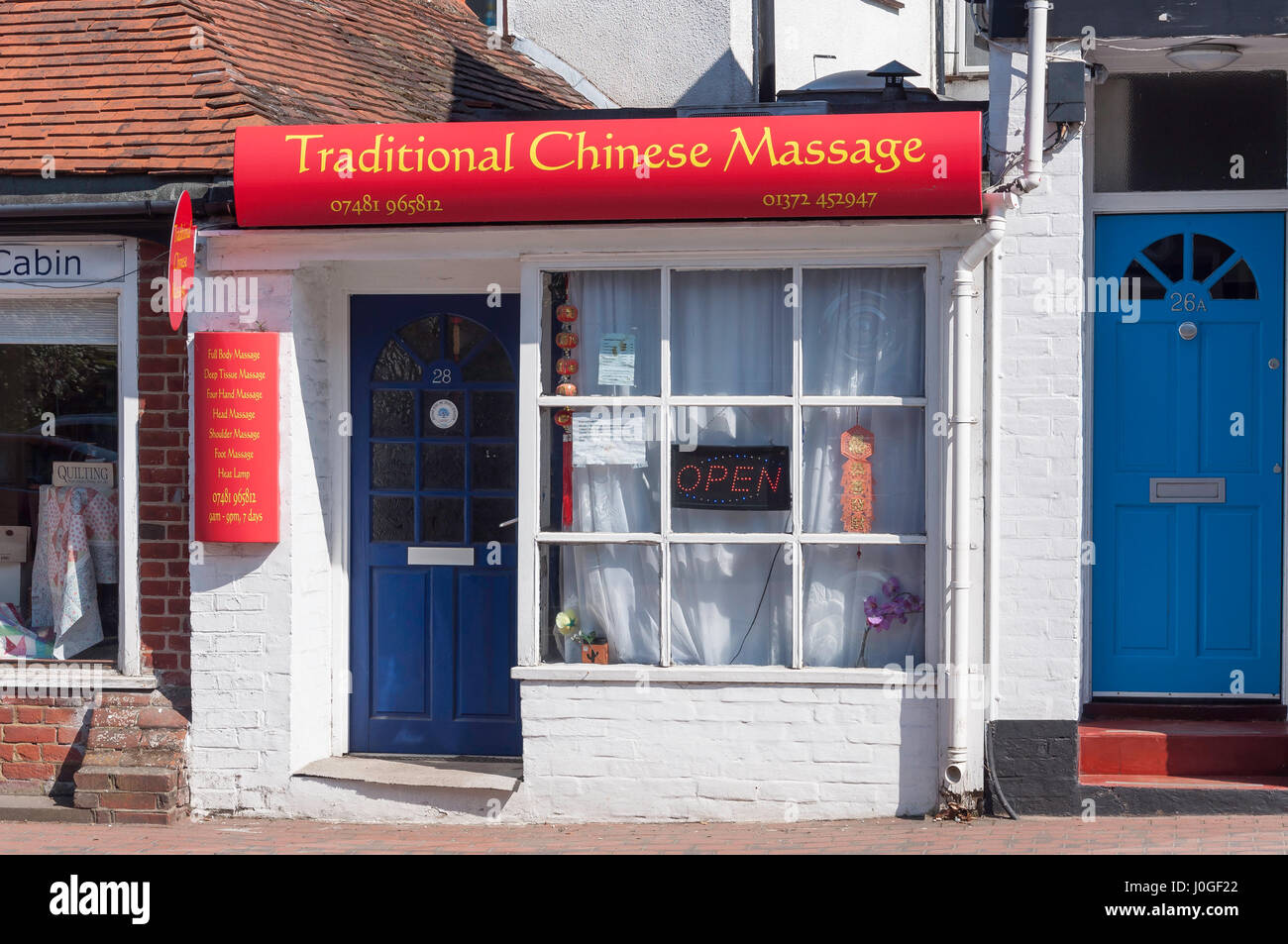 Cinese tradizionale salone massaggi, Church Road, Great Bookham, Surrey, England, Regno Unito Foto Stock