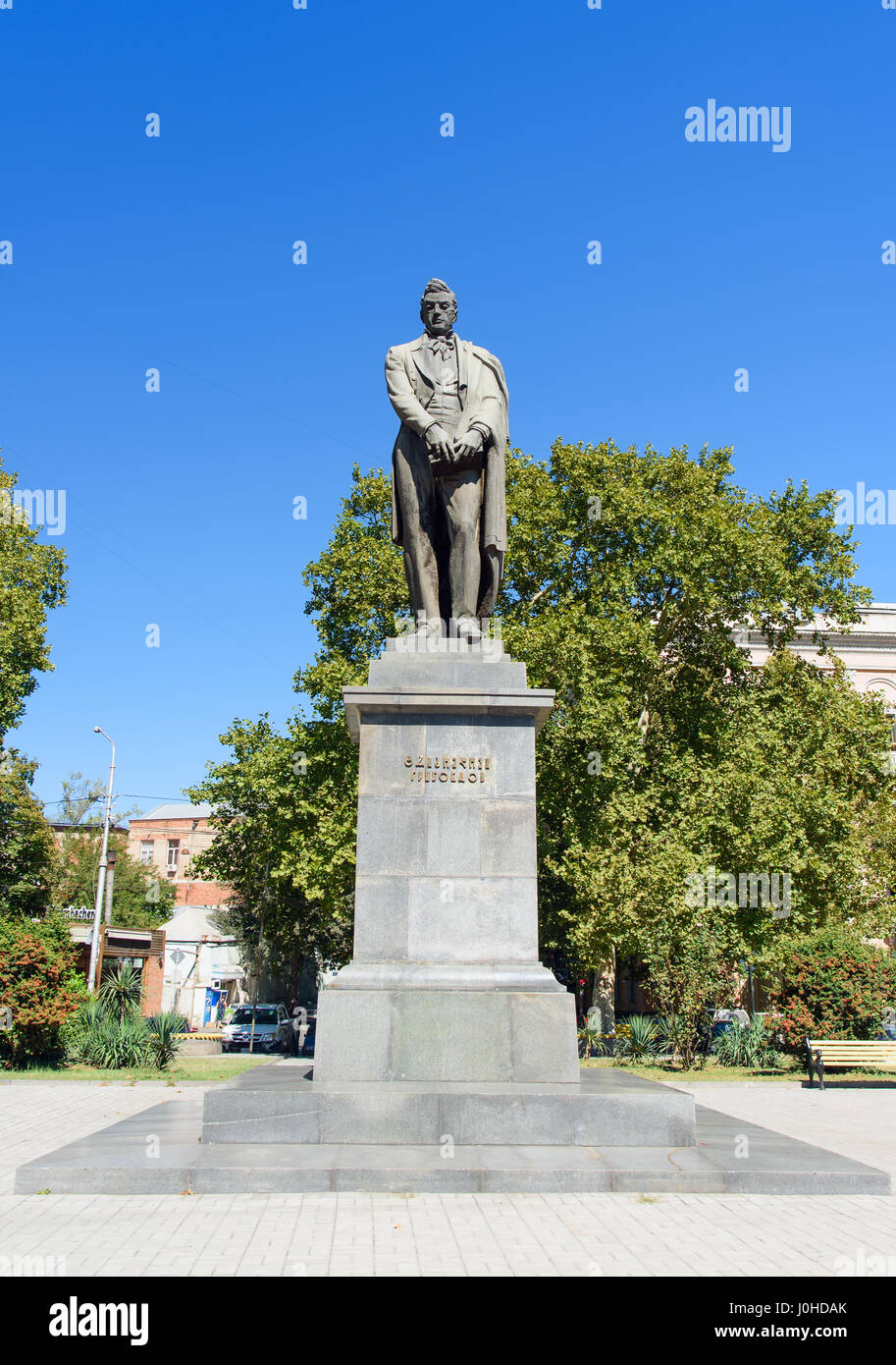 Tbilisi, Georgia - 25 Settembre 2016: Monumento a Alexander Griboyedov era diplomatico russo, Drammaturgo, poeta e compositore Foto Stock