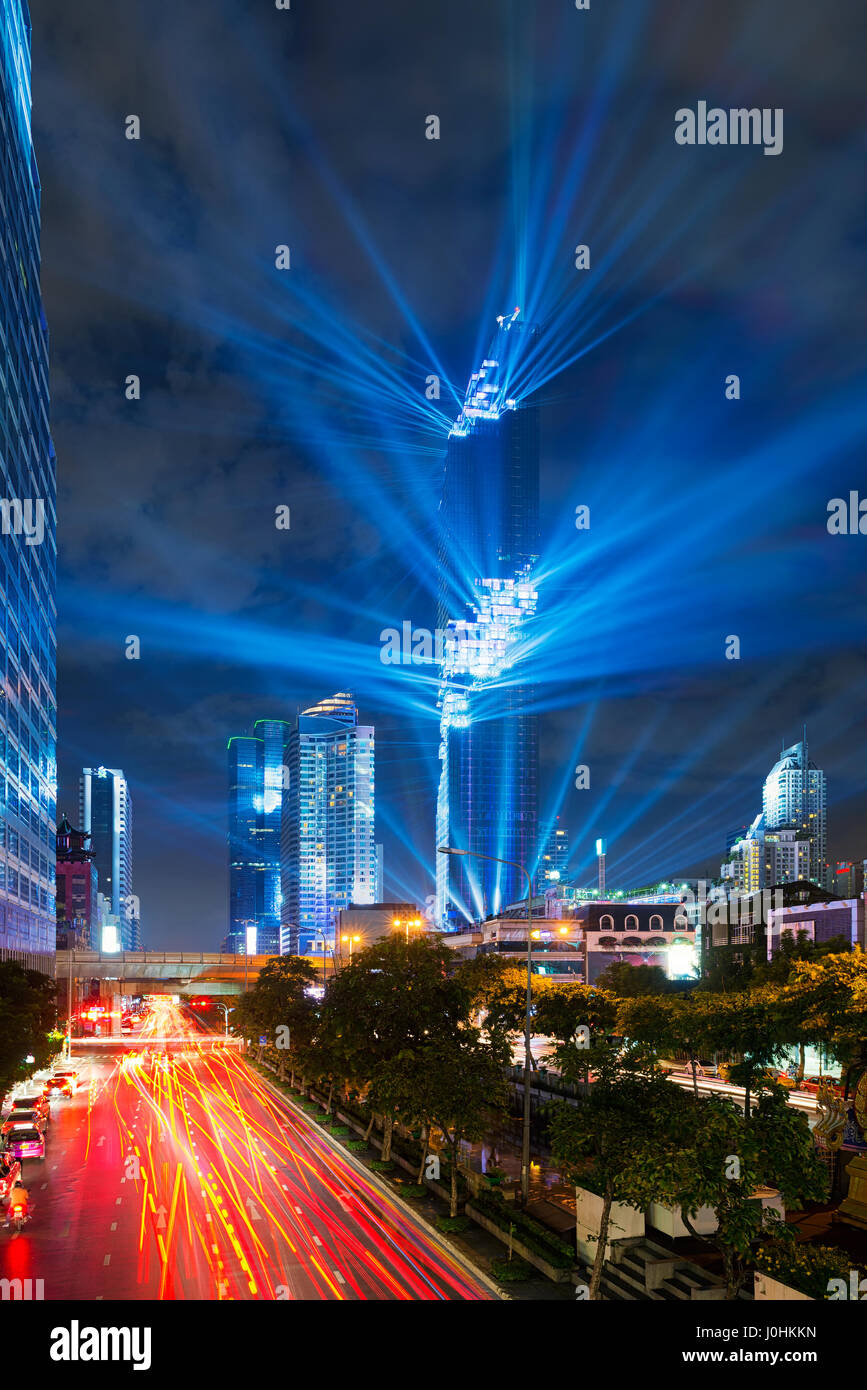 MahaNakhon Bangkok Rising, laser show, Bangkok, Thailandia Foto Stock