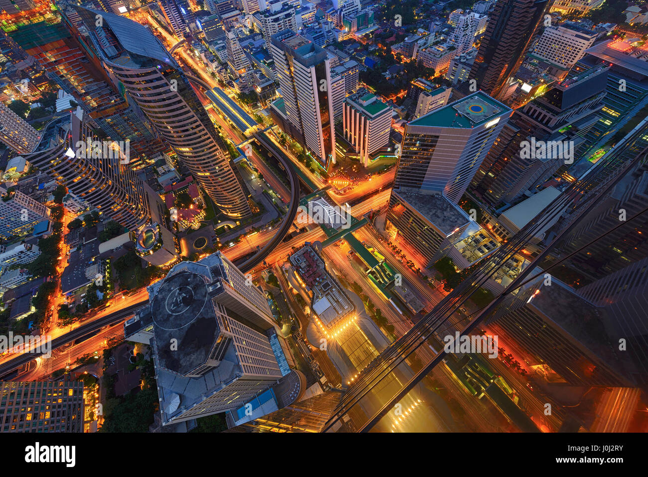 Sathorn intersezione, Bangkok, Thailandia Foto Stock