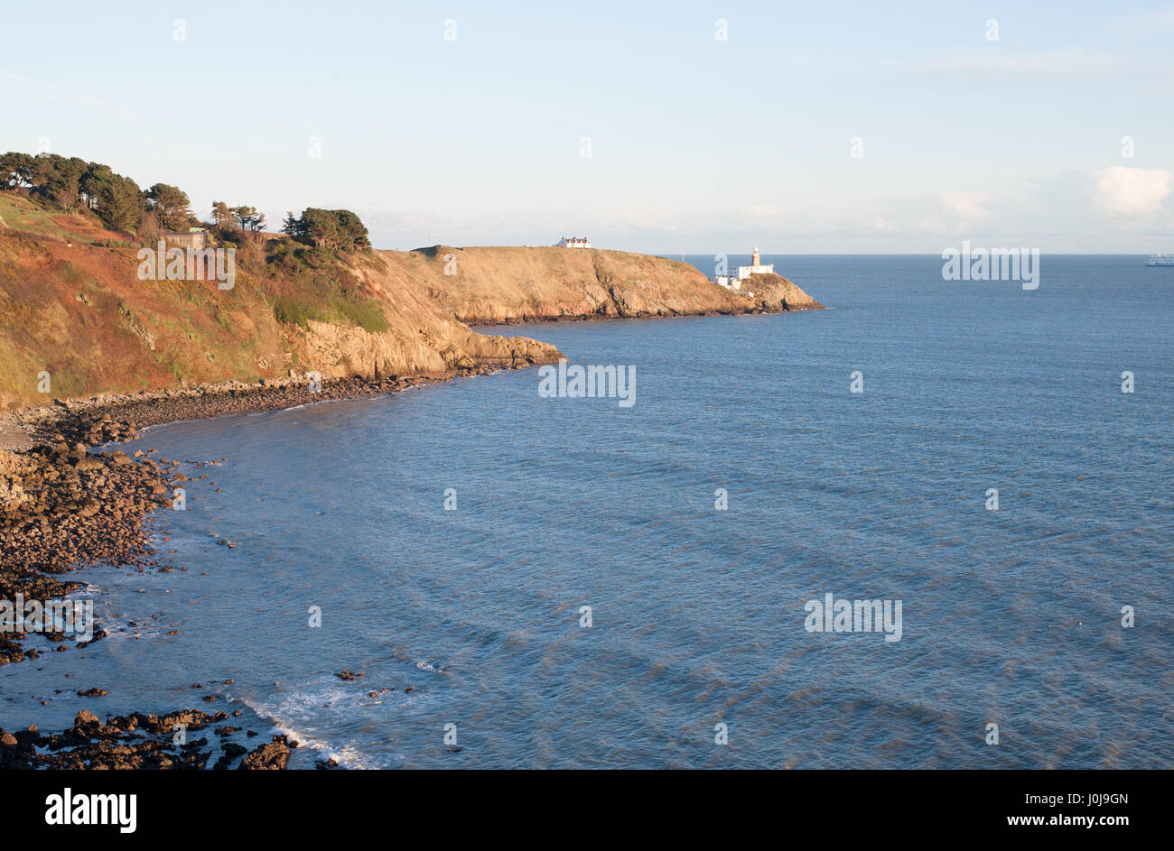 La penisola di Howth, costa e Baily Lighthouse, Dublino, Irlanda Foto Stock