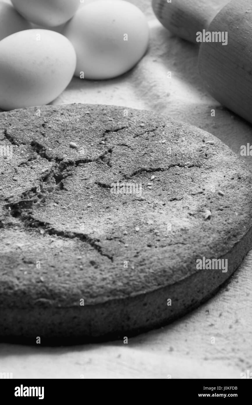 In casa torta di mais (bianco e nero) Foto Stock