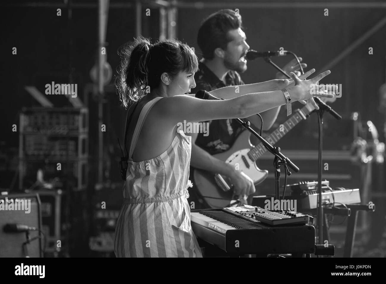 MADRID - Sep 10: oh meraviglia (alt-pop band) eseguire in concerto a Dcode Music Festival il 10 settembre 2016 a Madrid, Spagna. Foto Stock