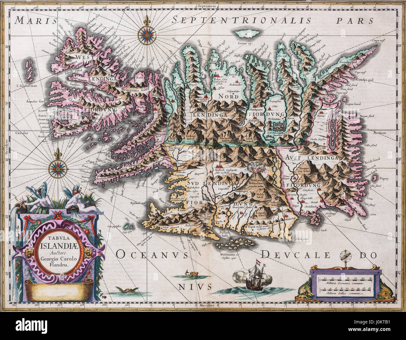 Colorate a mano mappa dell'isola, incisione dai cartografi Willem Janszoon e Johannes Blaeu, eseguita da Georg Carolus, circa 1640 Foto Stock