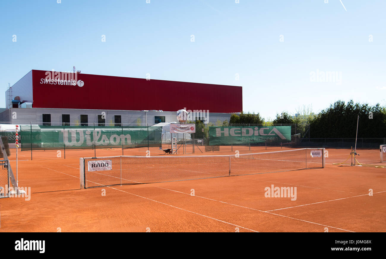 BIEL, Svizzera - 13 aprile : atmosfera del 2017 Ladies Open Biel WTA torneo internazionale di tennis Foto Stock