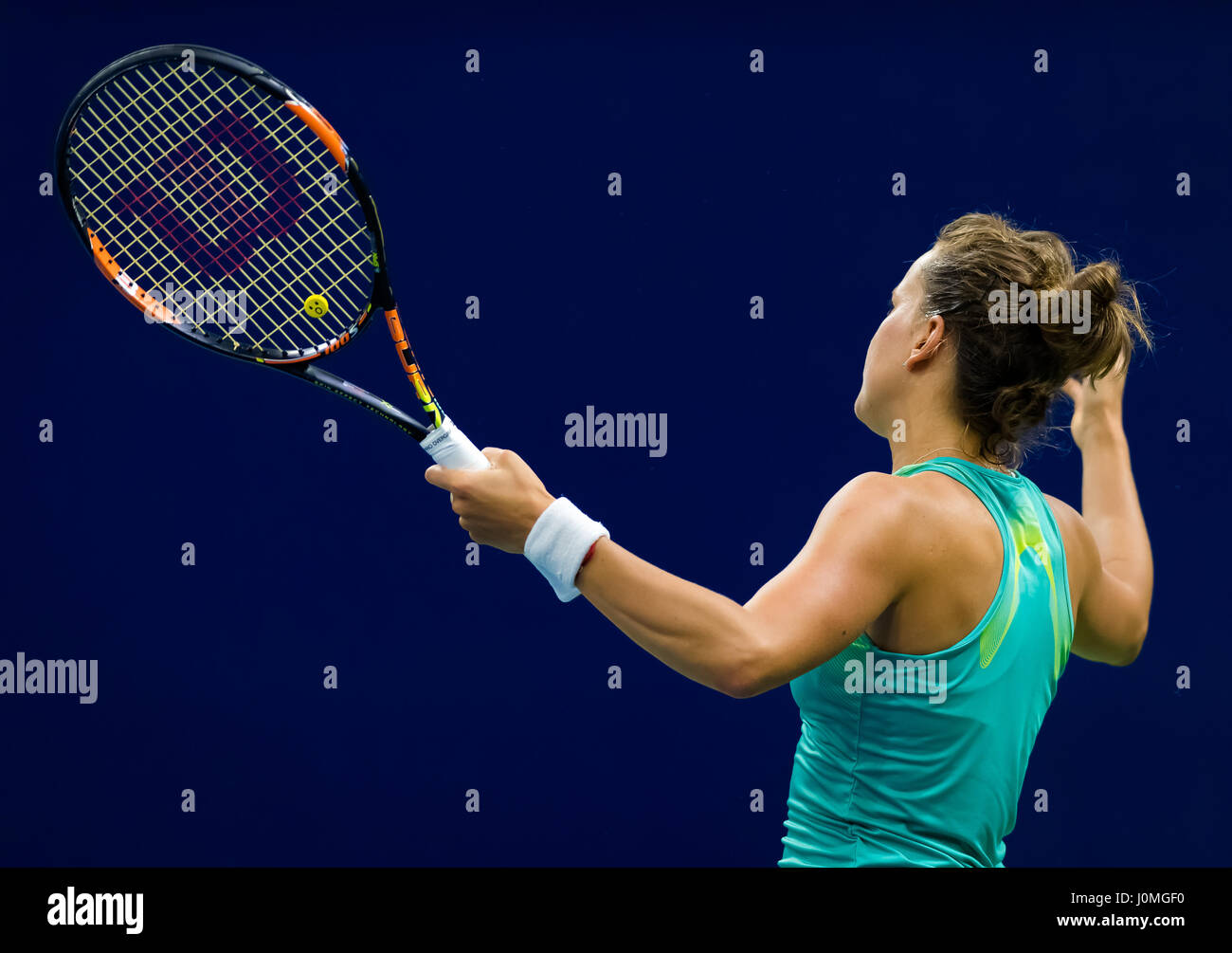 BIEL, Svizzera - 11 aprile : Barbora STRYCOVA in azione al 2017 Ladies Open Biel WTA torneo internazionale di tennis Foto Stock