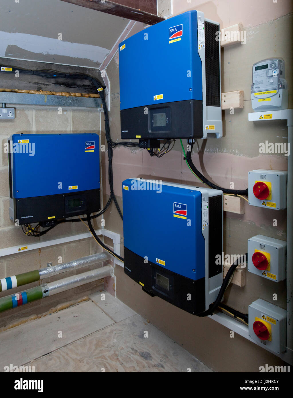 GRC Gloucester a 44 kw solar array pv, impostato come una comunità sistema PV, installato da R-Eco www.r-eco.co.uk Foto Stock