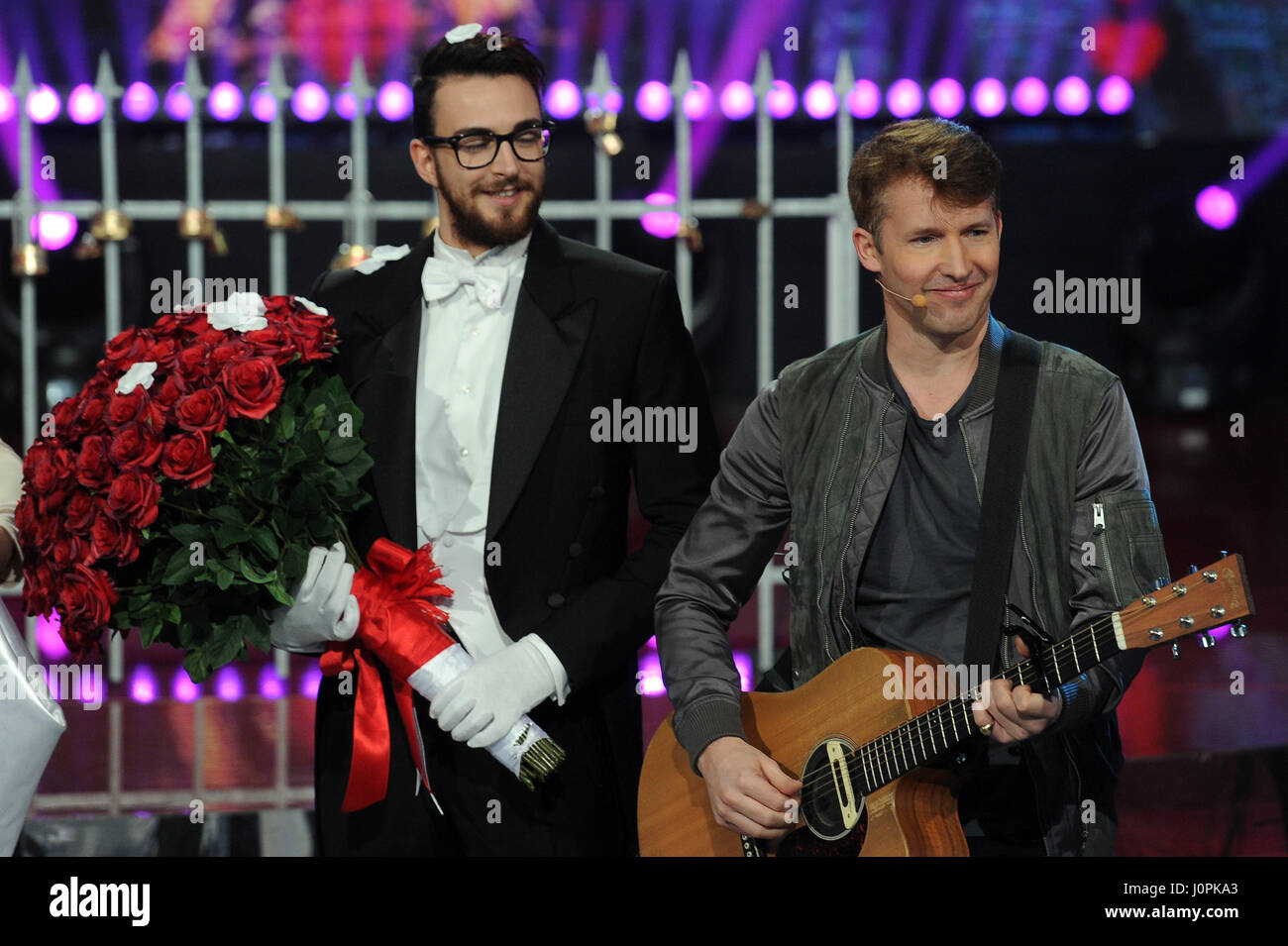 James Blunt performing live e intervistato sulla TV italiana mostra Sky Onu con: James Blunt Dove: Milano, Italia Quando: 15 Mar 2017 Credit: IPA/WENN.com * * disponibile solo per la pubblicazione in UK, USA, Germania, Austria, Svizzera** Foto Stock