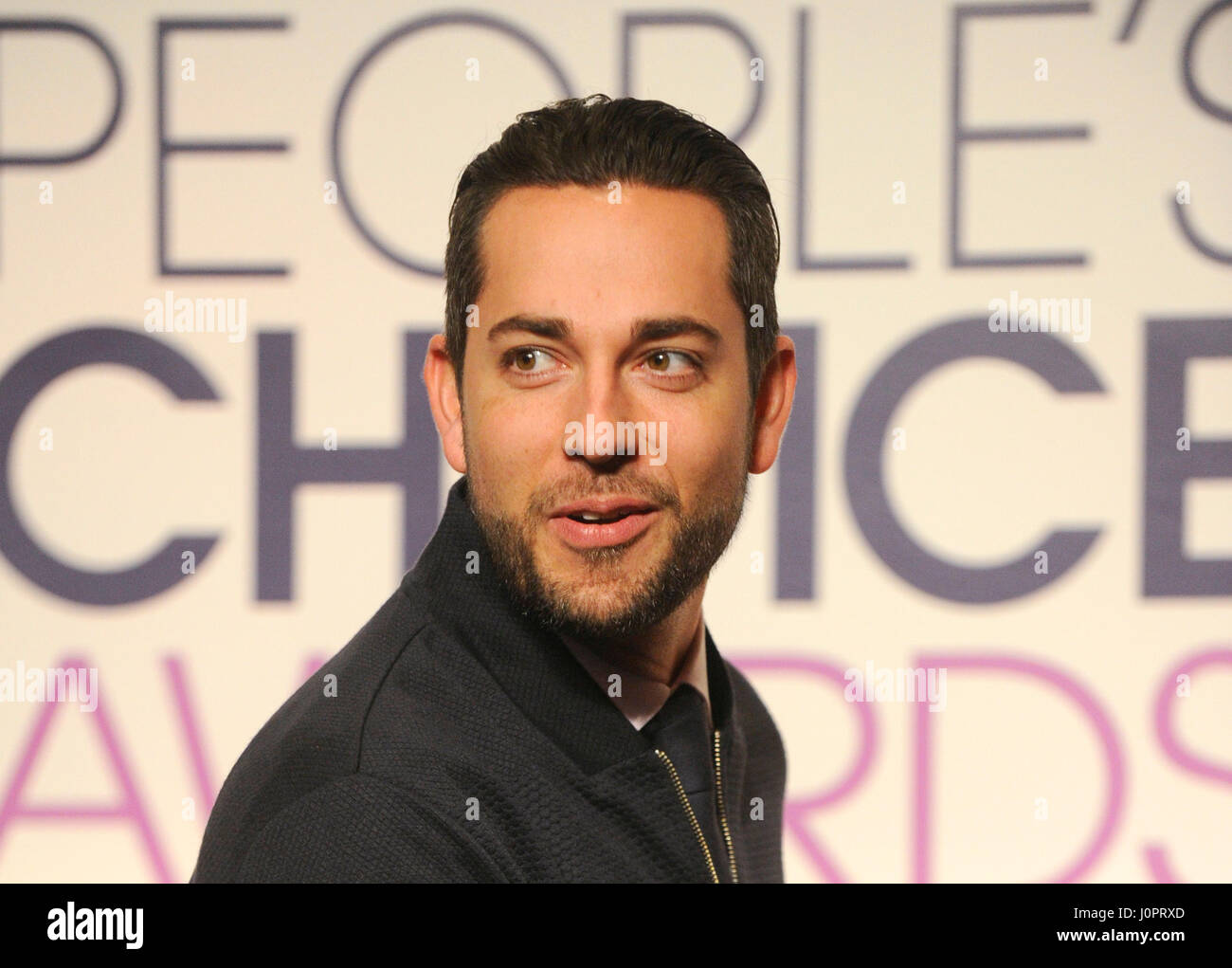 Zachary Levi assiste il People's Choice Awards 2016 Nominee annuncio al Paley Centre for Media su 3 Novembre 2015 a Los Angeles, California. Foto Stock