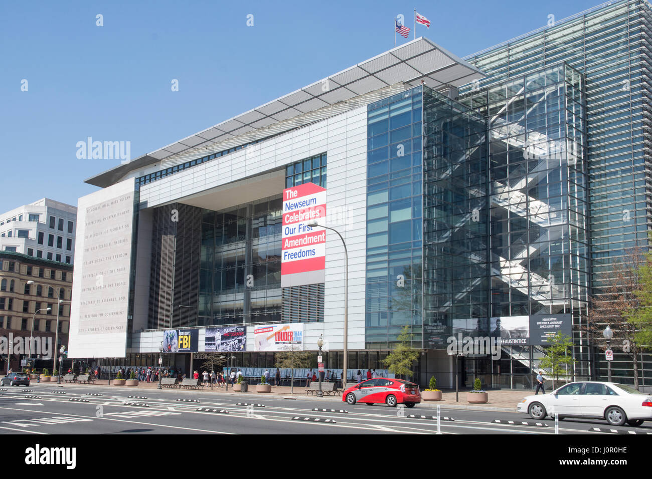 Il Newseum ospita una grande collezione di reperti che raccontano la storia di notizie di reporting. Foto Stock