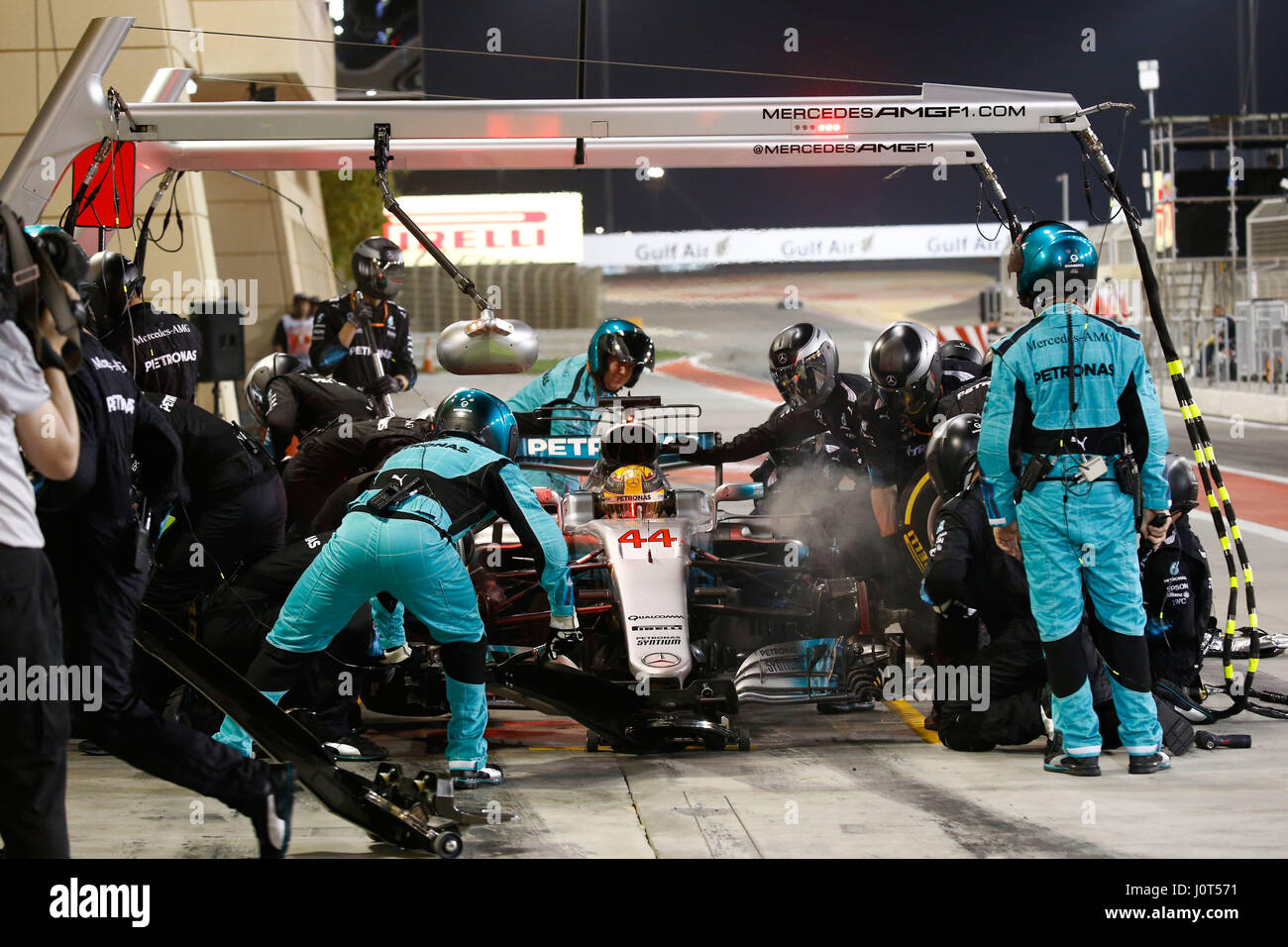 Sakhir, Bahrain. Xvi Apr, 2017. | Utilizzo di credito in tutto il mondo: dpa/Alamy Live News Foto Stock