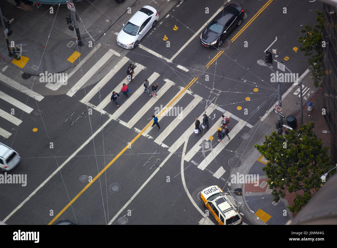 Alta aangle vista di un incrocio di San Francisco, California, Stati Uniti d'America Foto Stock