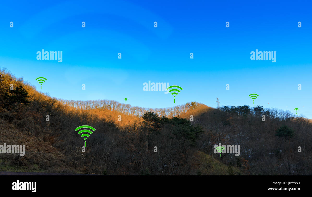 L'icona WIFI che illustra il territorio rurale di connessione wireless concetto. Foto Stock