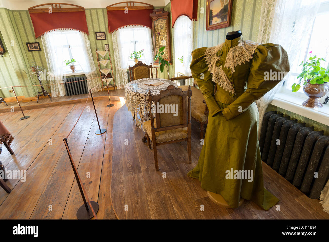 Suzdal, Russia - 06 novembre 2015. Museo di Architettura in Legno, Interior Merchants House Hotel Foto Stock