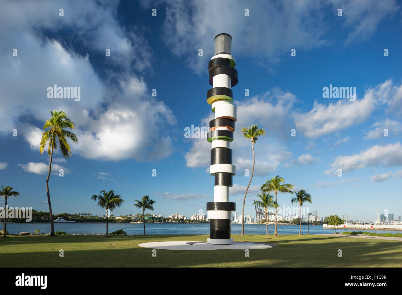 Ostinato faro scultura (©Tobias Rehberger 2011) South Pointe PARK MIAMI BEACH FLORIDA USA Foto Stock