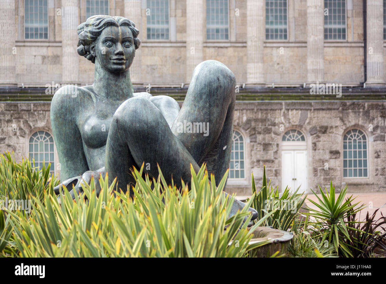 Floozie nella Jacuzzi statua, Victoria Square, Birmingham, Regno Unito Foto Stock