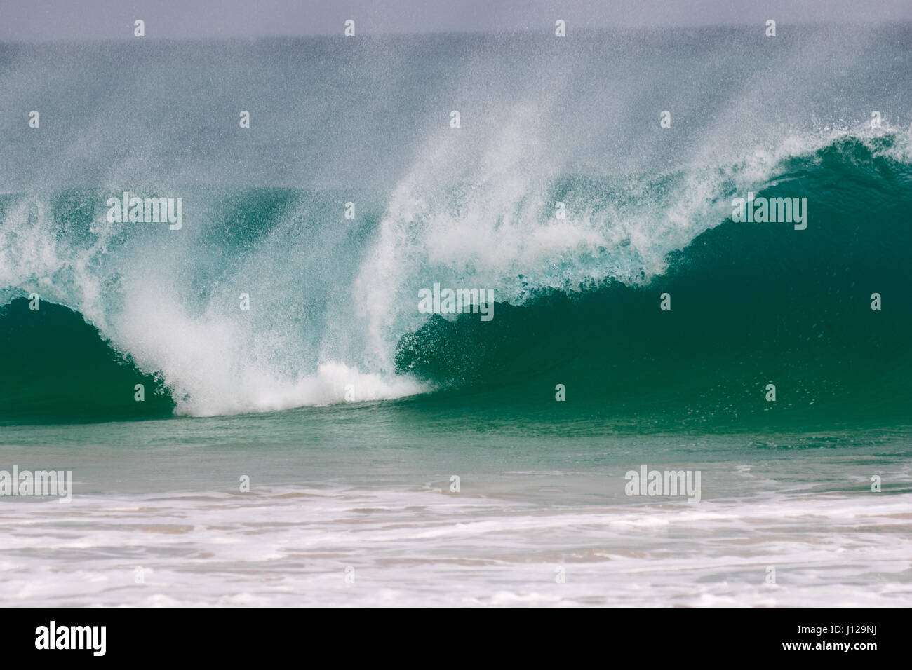 Giant Wave colpisce la costa di Boa Vista, Capo Verdi Foto Stock