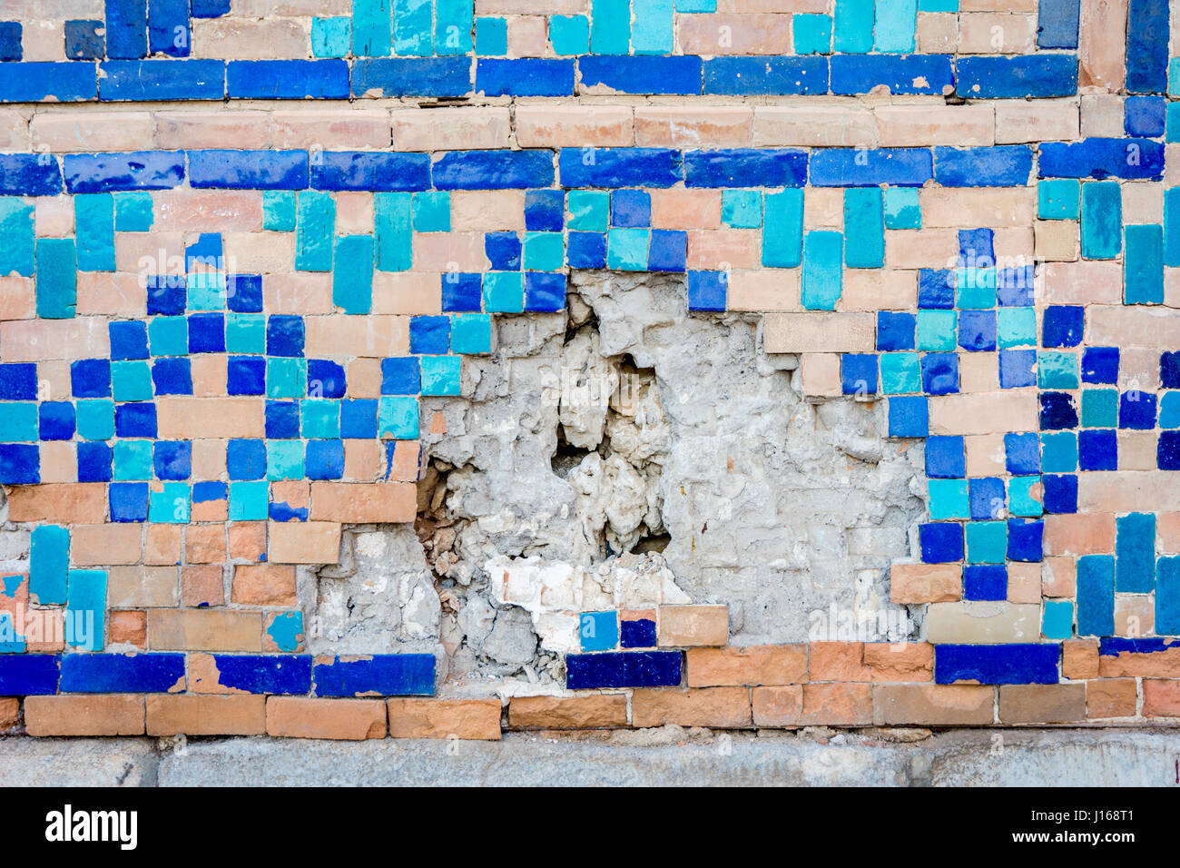 Dettaglio del blu parete piastrellata di Samarcanda Registan, Uzbekistan Foto Stock