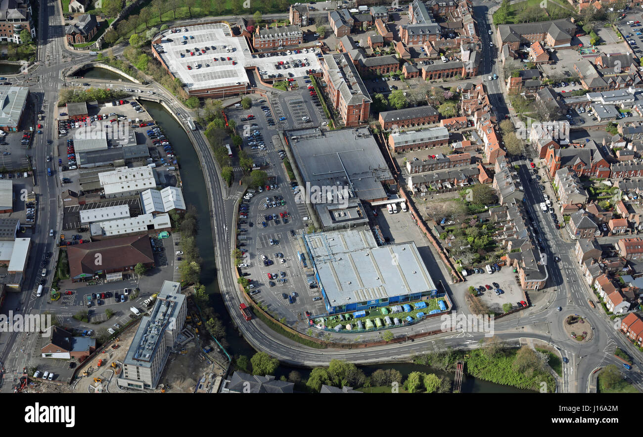 Vista aerea del Sainsbury's superstore & andare all'aperto, Isole Foss modo, York Foto Stock