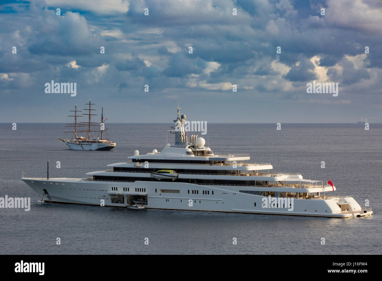 Il $650.000 a settimana super yacht 'Naia' ancorata al di fuori del porto di Gustavia, St Barths, French West Indies Foto Stock