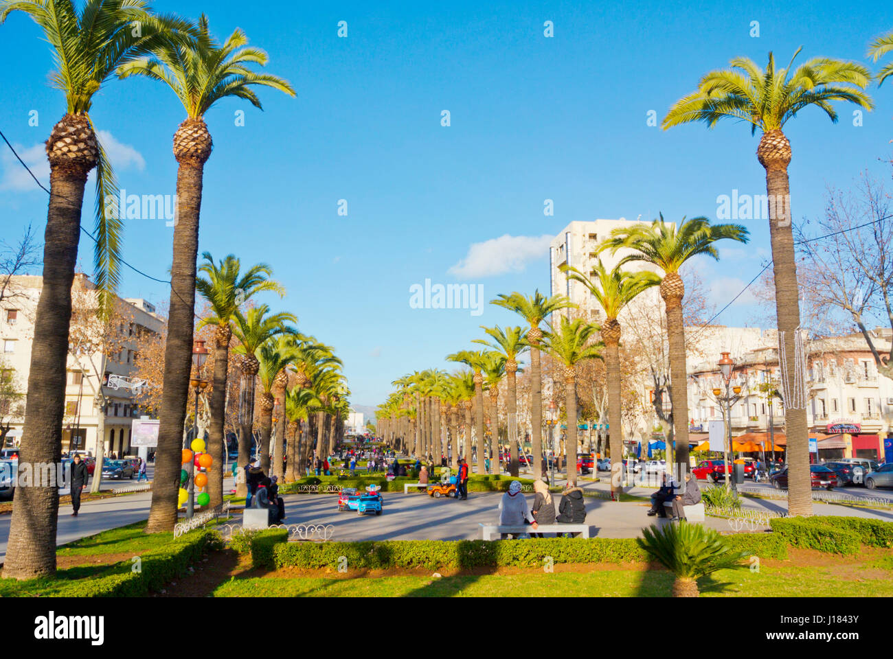 Avenue Hassan II, Ville Nouvelle, Fez, in Marocco, Africa Foto Stock