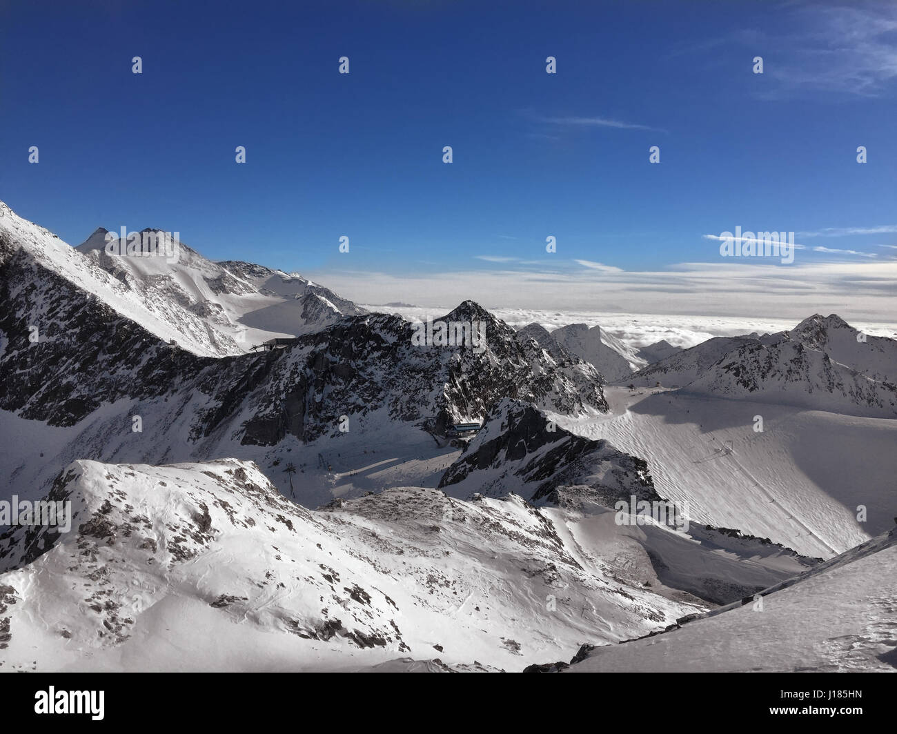 Alpi paesaggio di montagna. Bella inverno Alto Adige alpi nel ghiacciaio dello Stubai, Austria Foto Stock