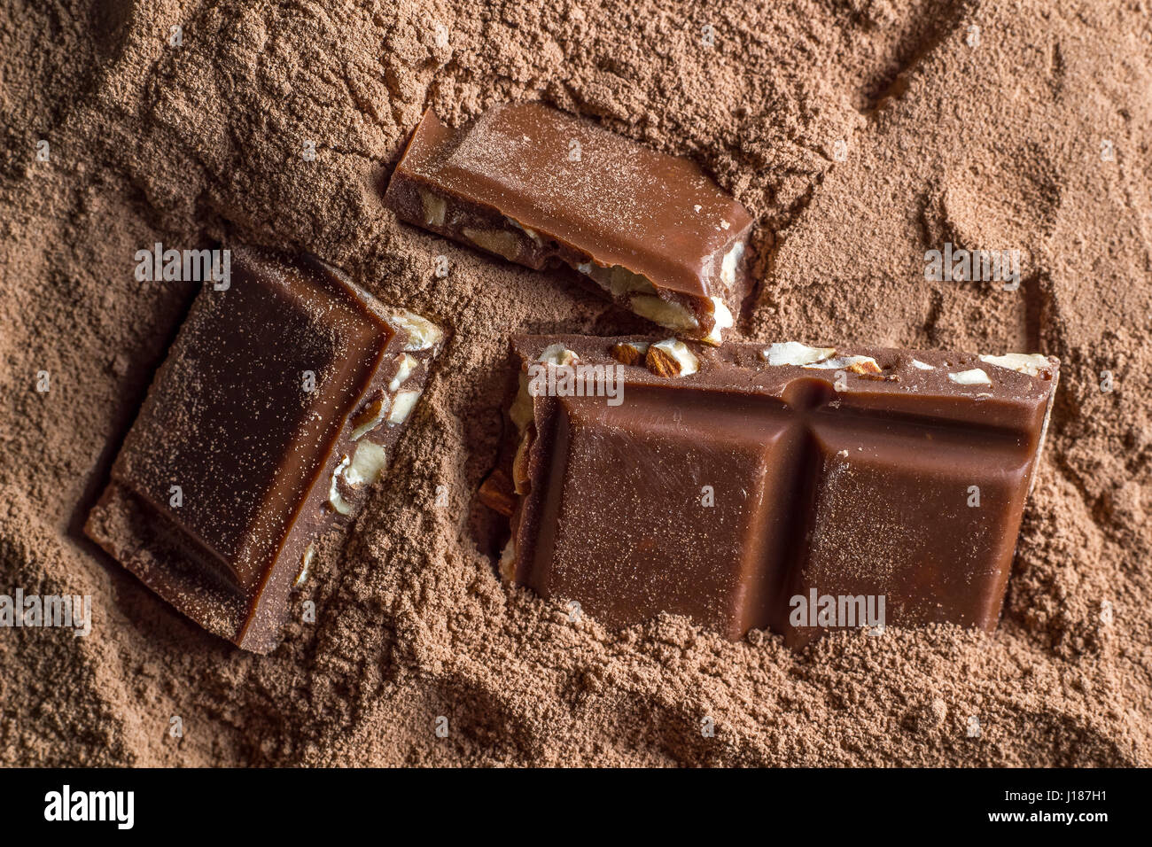 Diversi pezzi di cioccolato Foto Stock