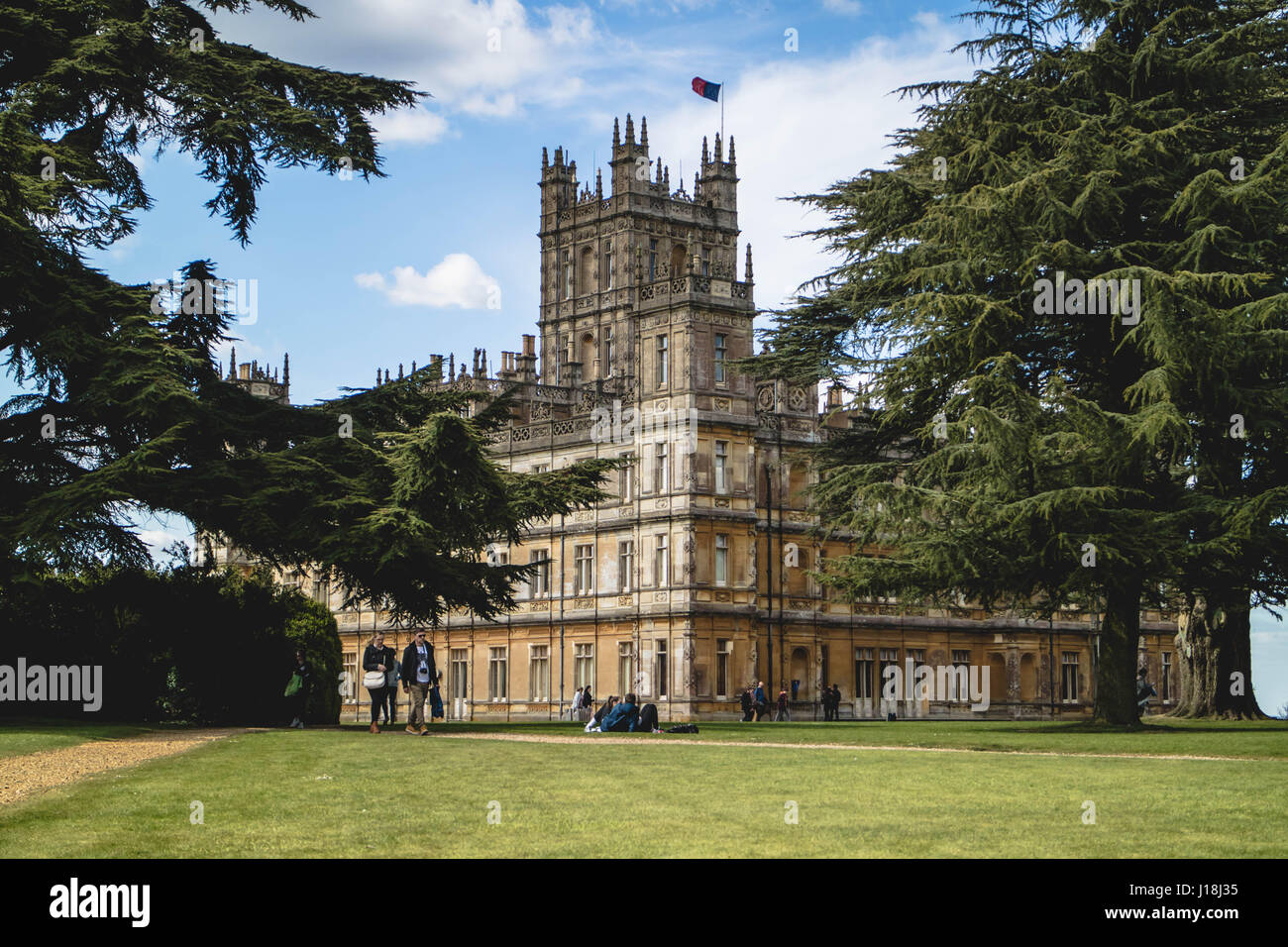 Il castello di Highclere, Hampshire, Inghilterra. Posizione per la serie della BBC Cavendish Abbey. Foto Stock