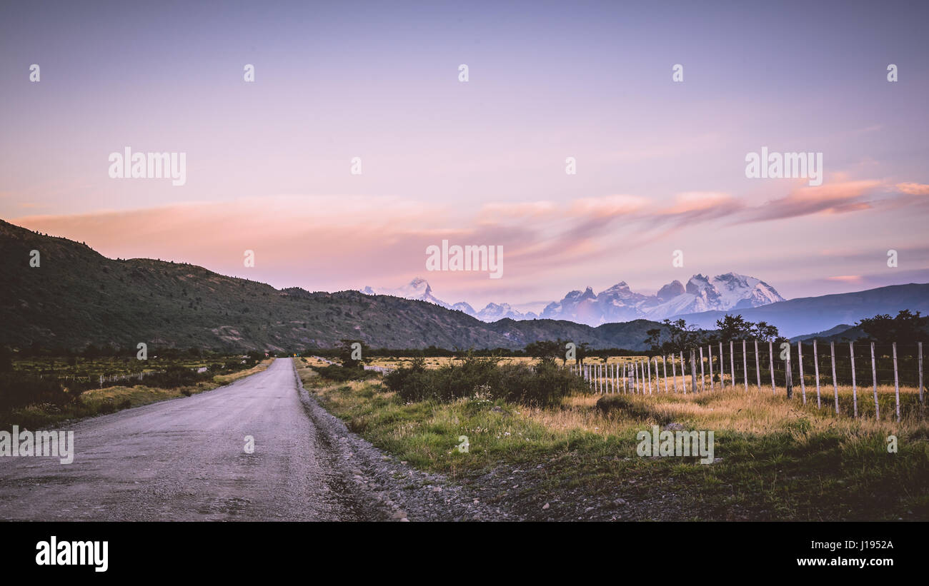 Cordillera paine di sunrise, Torres del Paine Foto Stock