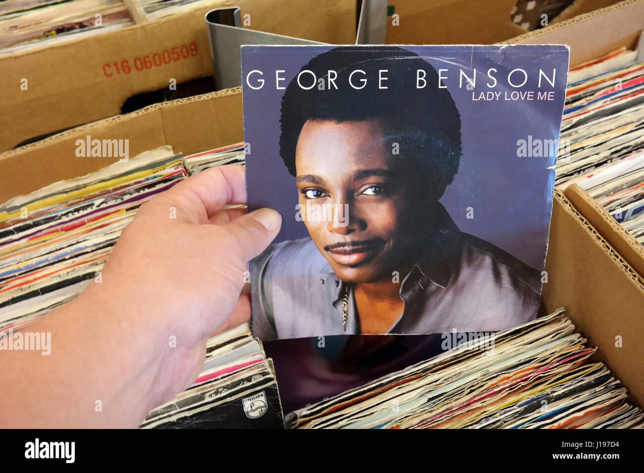 Singolo record: George Benson - Lady Love Me Foto Stock