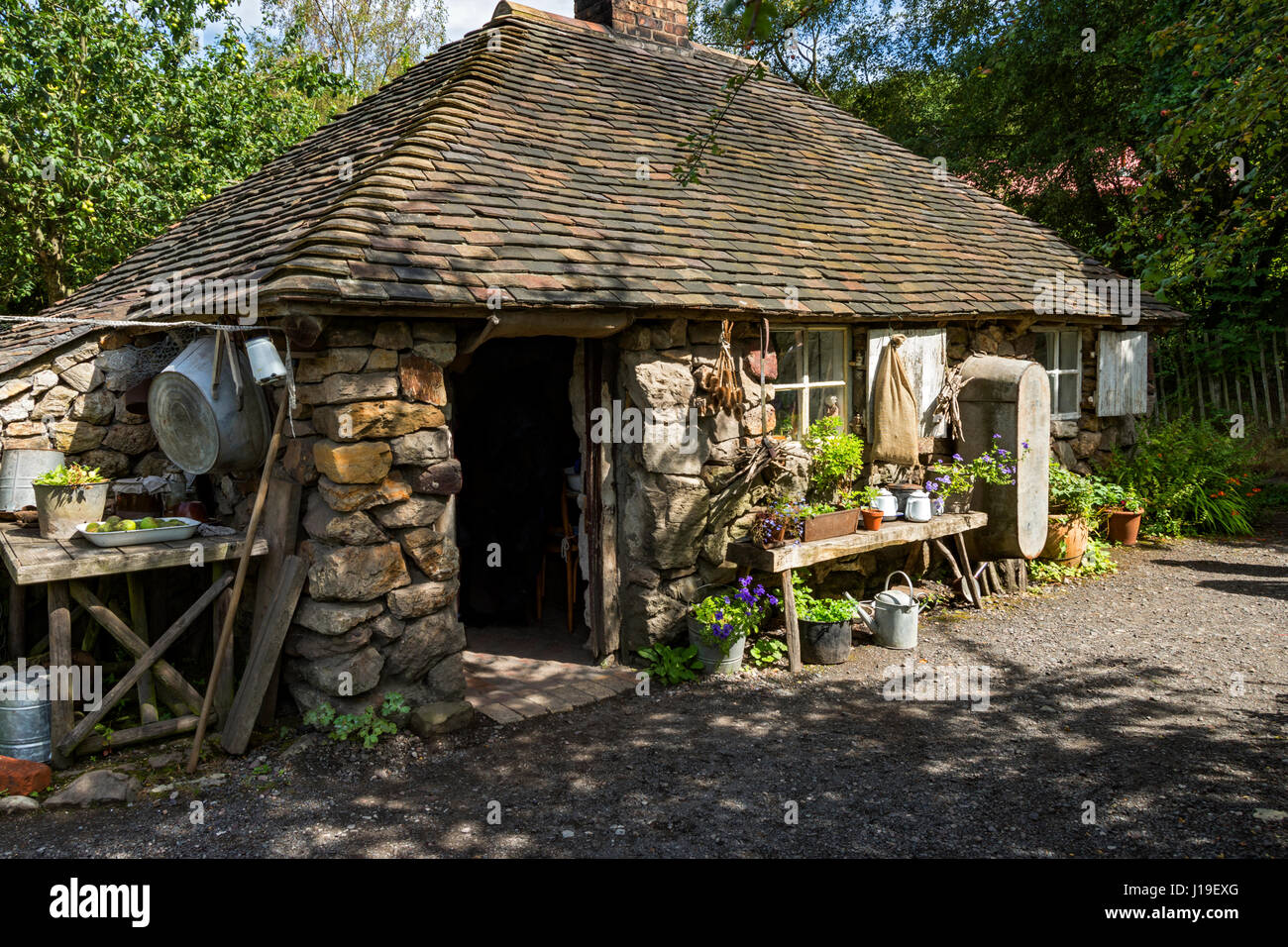 Il Cottage Squatter a Blists Hill cittadina in stile vittoriano, vicino Madeley, Shropshire, Inghilterra, Regno Unito. Foto Stock