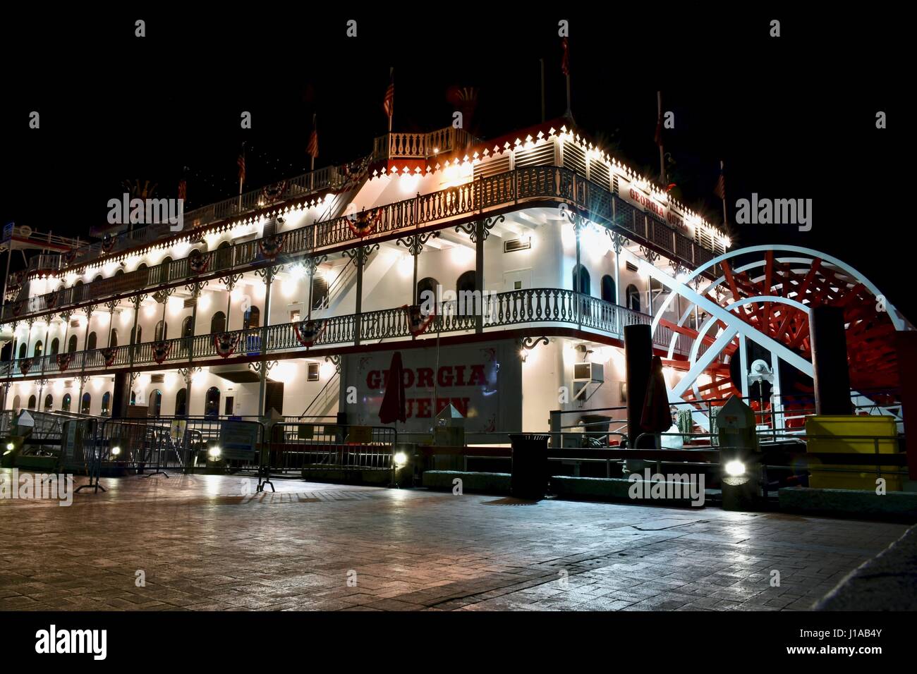 La Georgia Queen riverboat sul lungofiume di Savannah Foto Stock