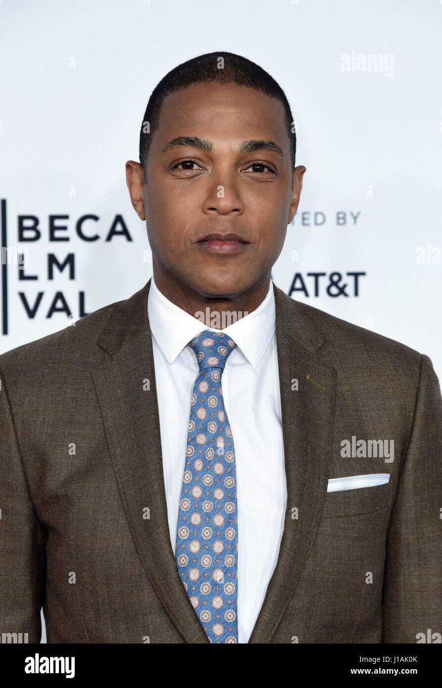 New York, NY, STATI UNITI D'AMERICA. Xix Apr, 2017. Don Limone presso gli arrivi di Clive Davis: la colonna sonora della nostra vita apertura notturna Premiere al 2017 Tribeca Film Festival, Radio City Music Hall di New York, NY Aprile 19, 2017. Credito: Derek Storm/Everett raccolta/Alamy Live News Foto Stock
