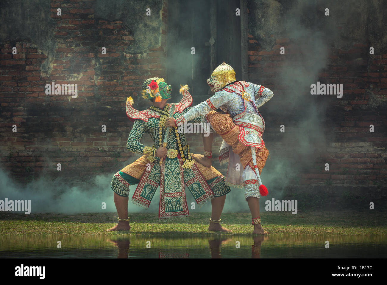 Maschera Kumbhakarna Ramayana storia arte cultura della Thailandia in ballo mascherato khon in letteratura Ramayana dell Asia. Foto Stock