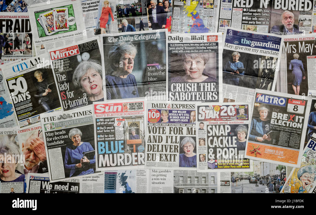 Quotidiano britannico pagine anteriori per la creazione di report che il Primo Ministro Theresa Maggio ha annunciato uno snap elezioni generali per il 8 giugno 2017. Foto Stock