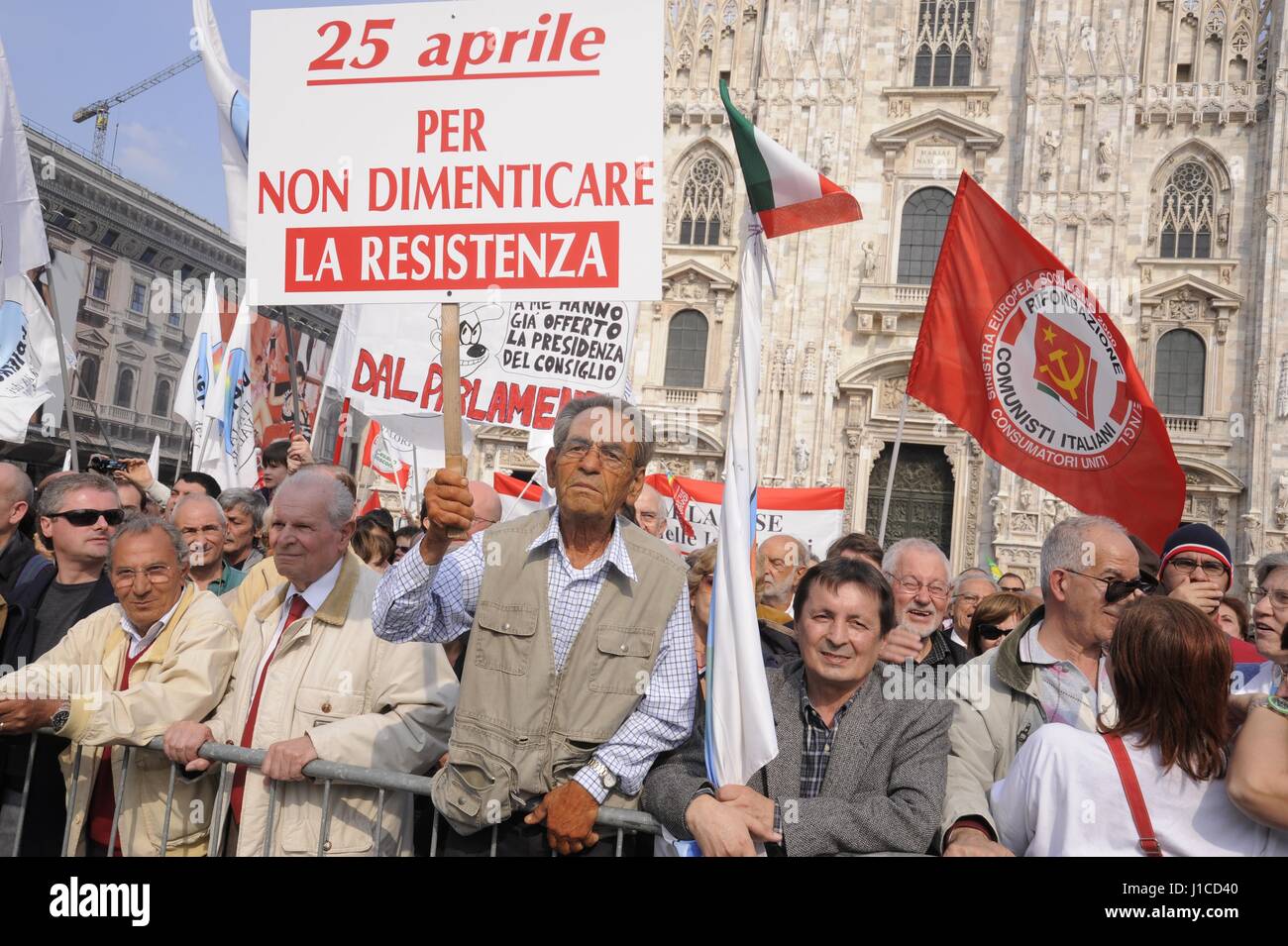 Il XXV Aprile si celebra ogni anno in tutta Italia con feste e manifestazioni per ricordare la liberazione dal nazi-fascismo. Foto Stock