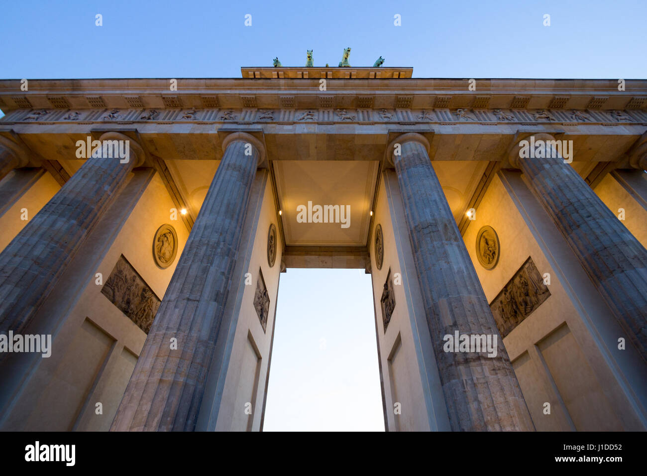 Tramonto sulla Porta di Brandeburgo a Berlino, Germania. Foto Stock