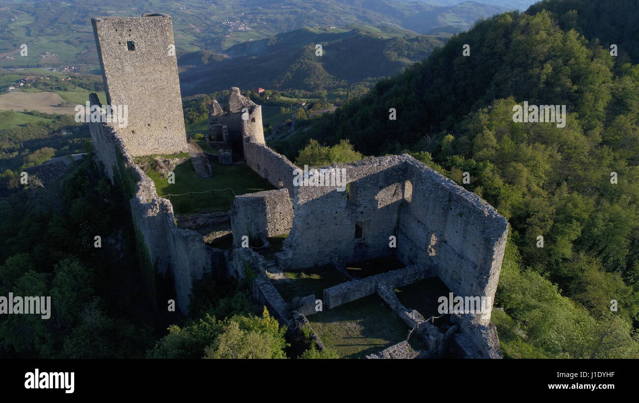 Il castello di Carpineti in Matilde di Canossa passeggiate in Reggio Emilia colline in Italia la Regione Emilia Romagna Foto Stock