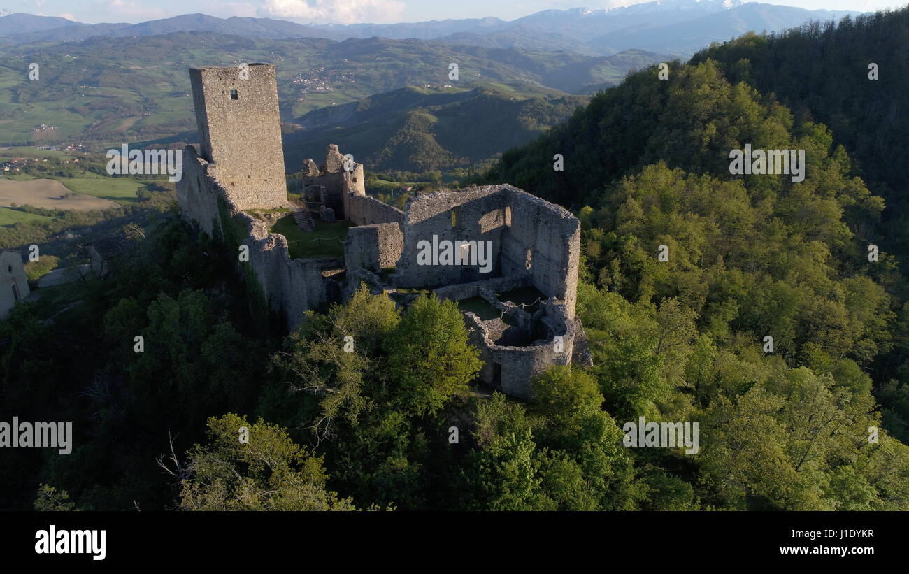 Il castello di Carpineti in Matilde di Canossa passeggiate in Reggio Emilia colline in Italia la Regione Emilia Romagna Foto Stock