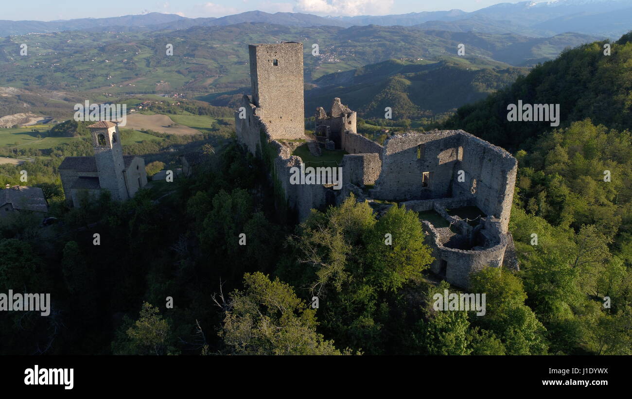 Il castello di Carpineti in Matilde di Canossa passeggiate in Reggio Emilia colline in Italia la Regione Emilia Romagna Foto Stock