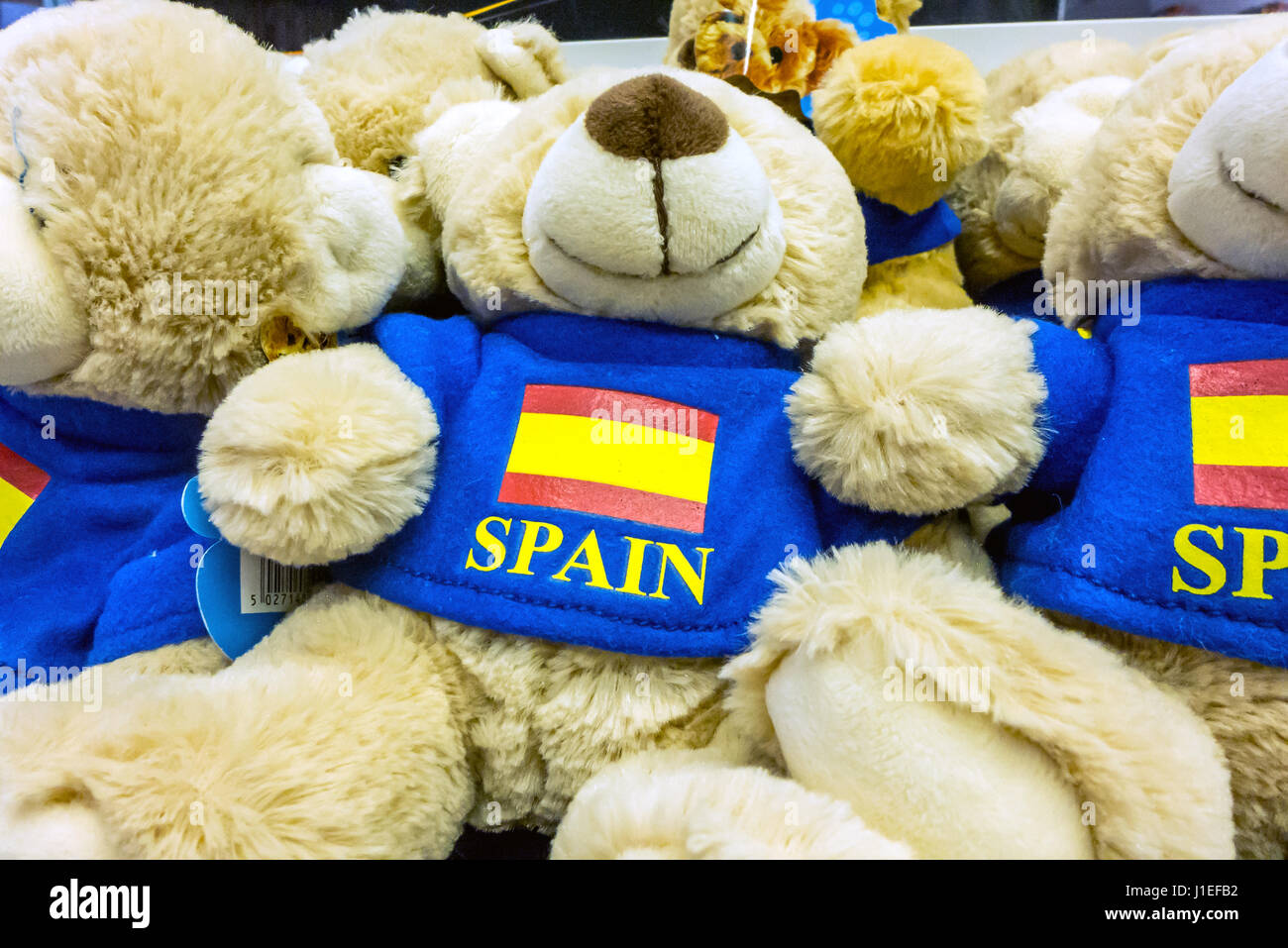 Souvenir orsetti in vendita a Mahón Aeroporto in Menorca Foto Stock