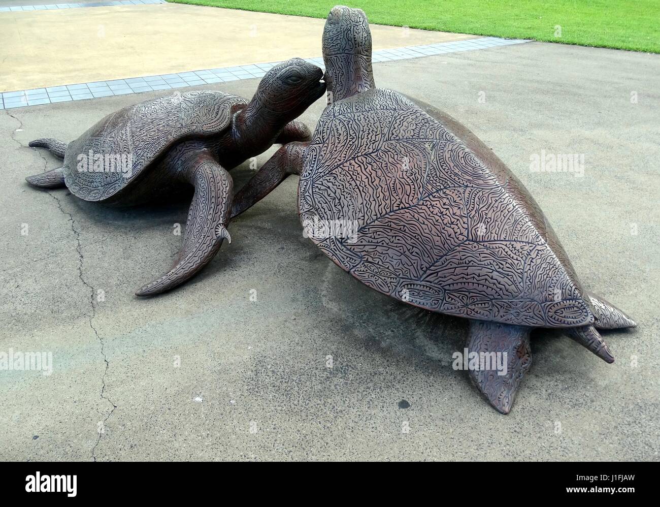 Una scultura raffigurante le tartarughe marine Foto Stock