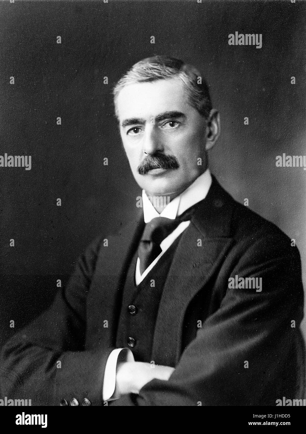 Ex primo ministro del Regno Unito Neville Chamberlain, destra onorevole Neville Chamberlain. Foto Stock