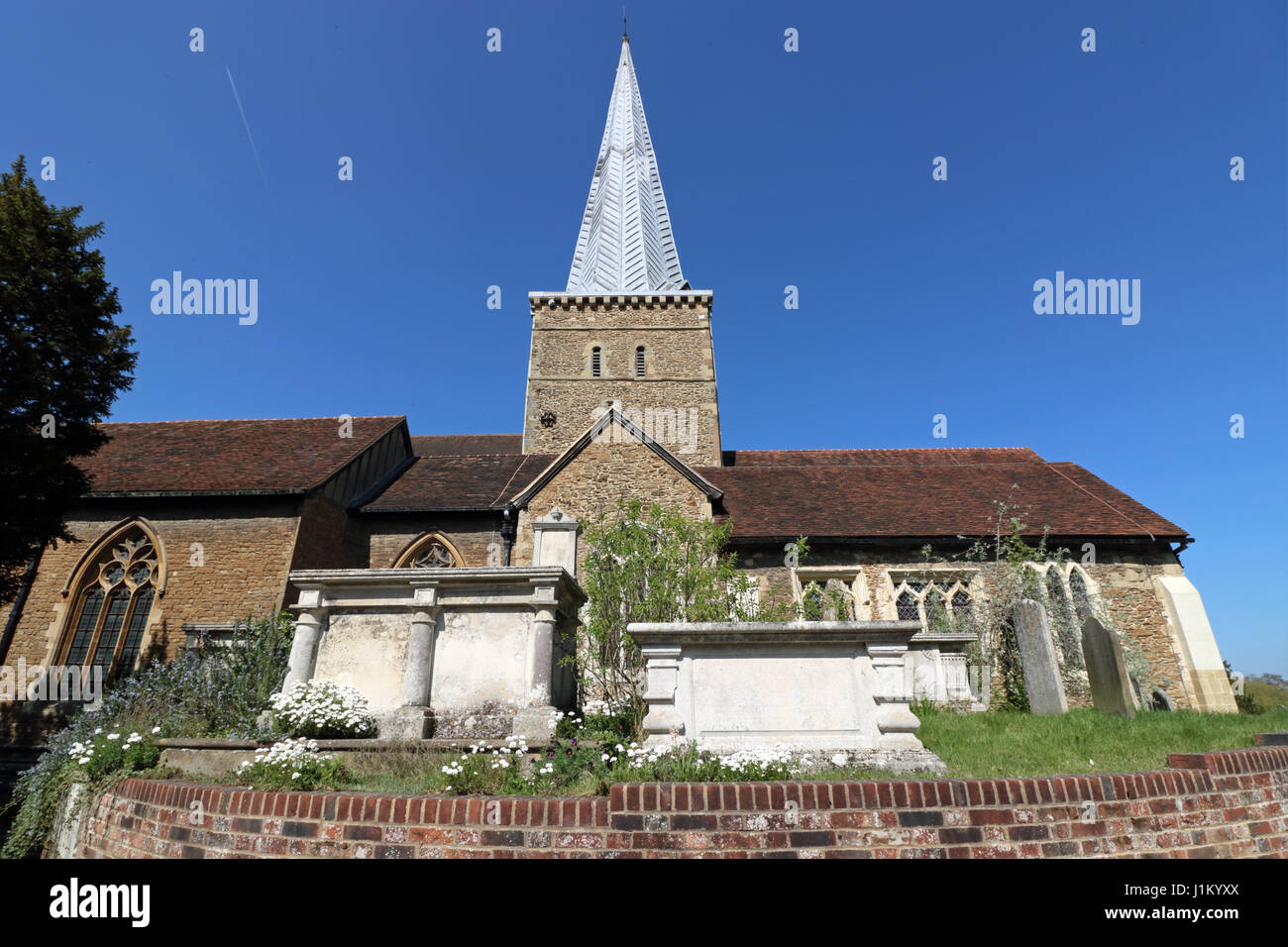 Chiesa Parrocchiale di San Pietro e la chiesa di Saint Paul Street, Godalming Surrey in Inghilterra REGNO UNITO Foto Stock