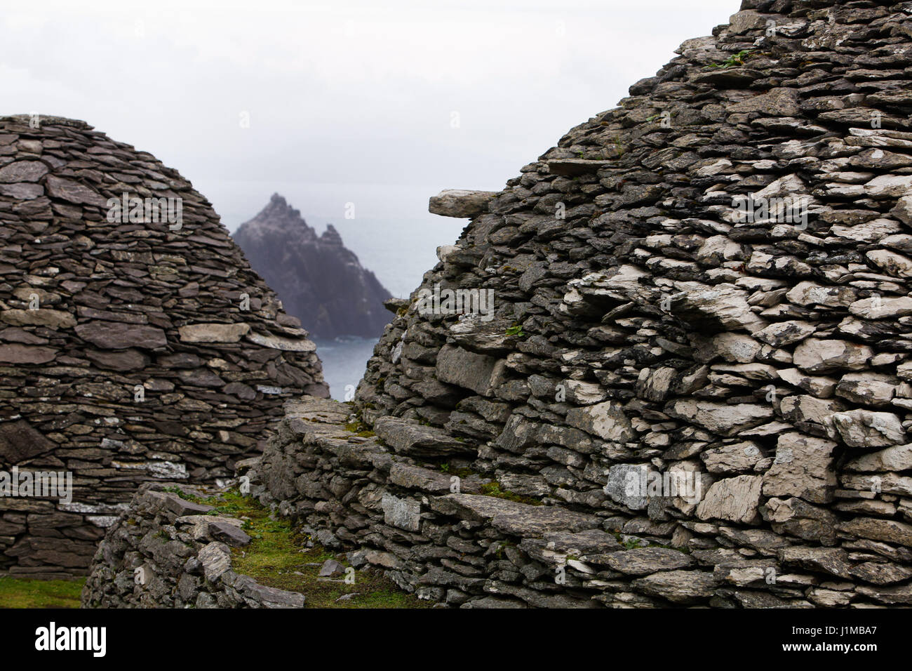 Il monastero in Skellig Michael, un sito Patrimonio Mondiale dell'Unesco nella Contea di Kerry, Irlanda. Foto Stock