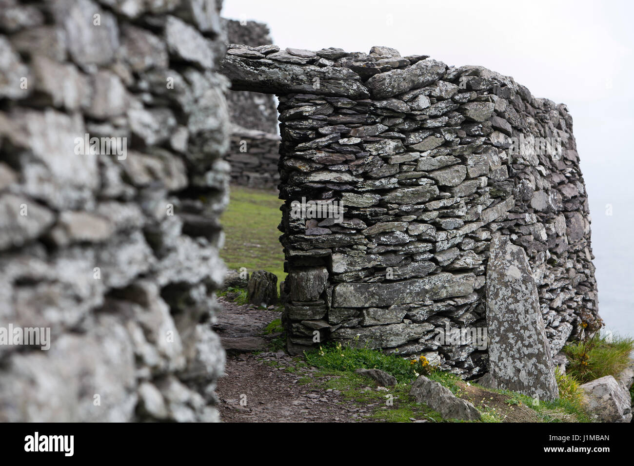 Il monastero in Skellig Michael, un sito Patrimonio Mondiale dell'Unesco nella Contea di Kerry, Irlanda. Foto Stock