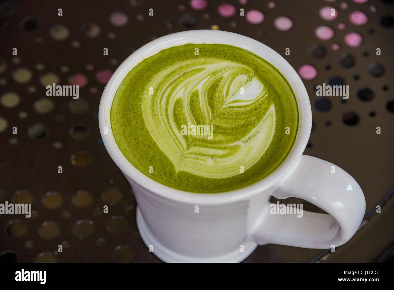 Immagine ravvicinata di Matcha bevande al latte Foto Stock