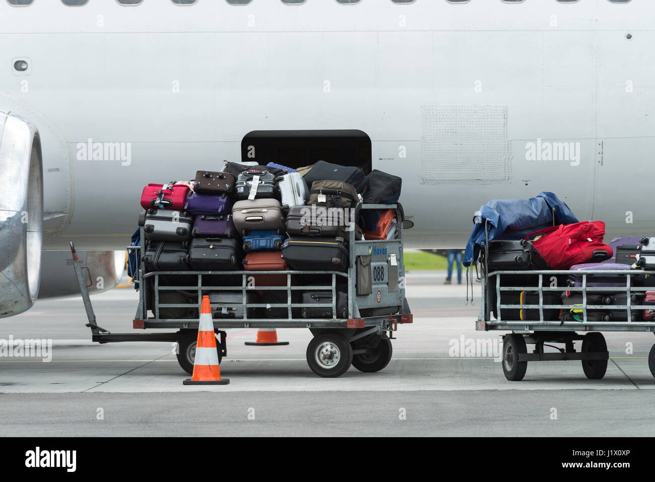 AirBaltic Boeing presso l'Aeroporto di Riga Foto Stock