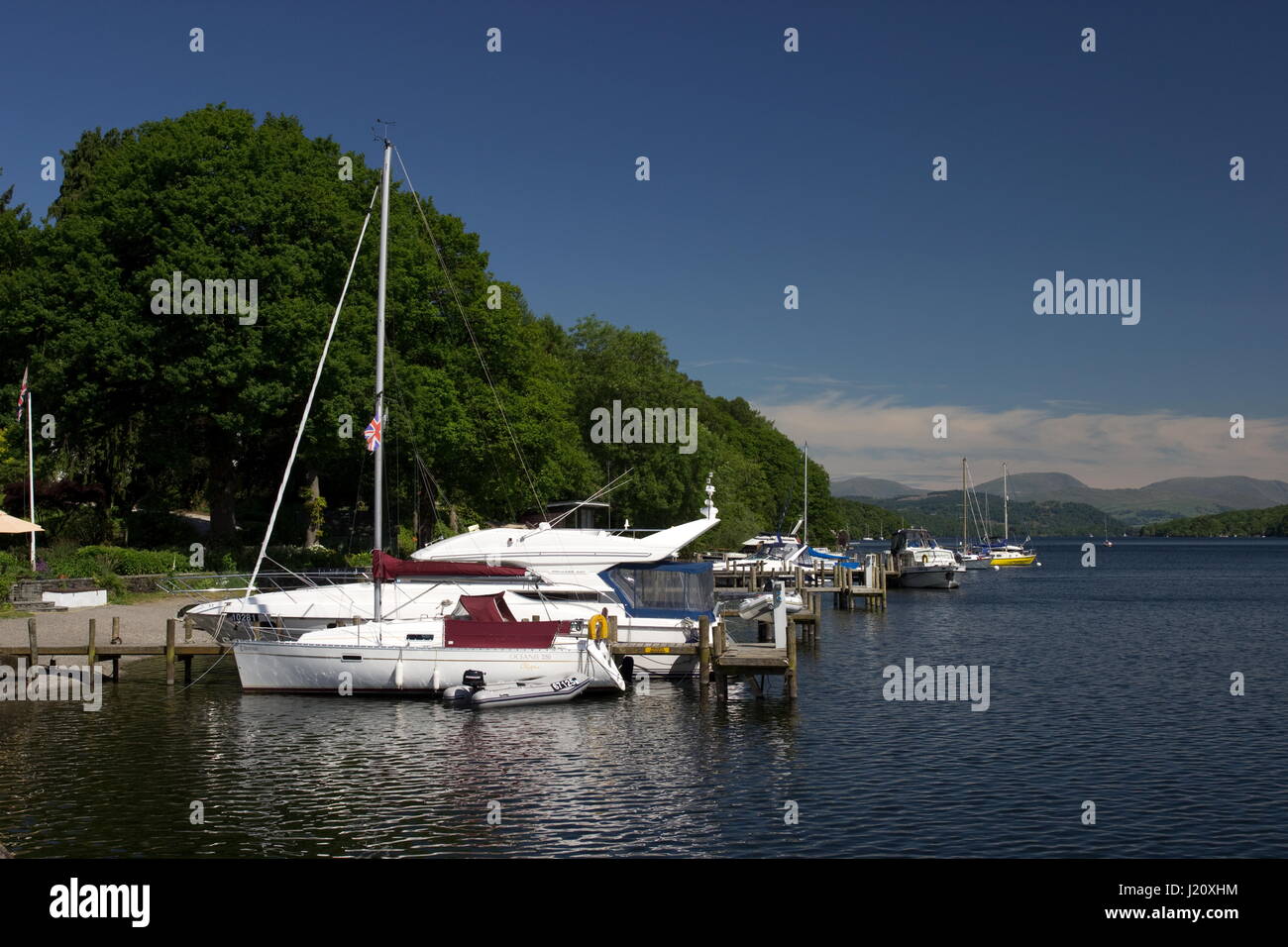 Barche sul Lago di Windermere Lake District Cumbria Inghilterra England Foto Stock