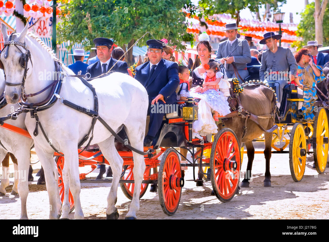 Carrozza a cavallo durante la fiera di Siviglia Foto Stock